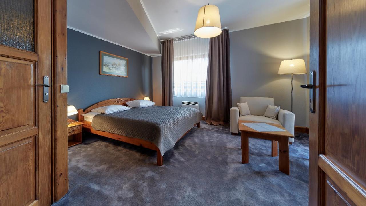 Hotel Skalny ซาโกปาเน ภายนอก รูปภาพ